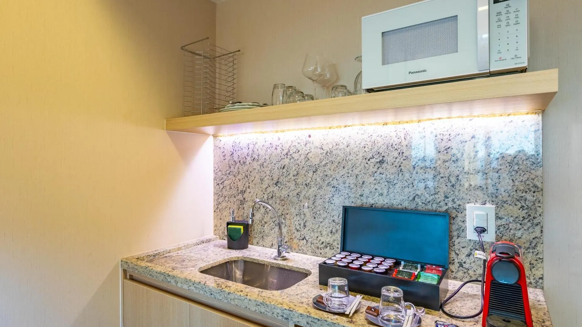 ***** Hotel Cullinan Brasilia - Fabuloso Apt Da Rede Premium 13º Andar Brazil